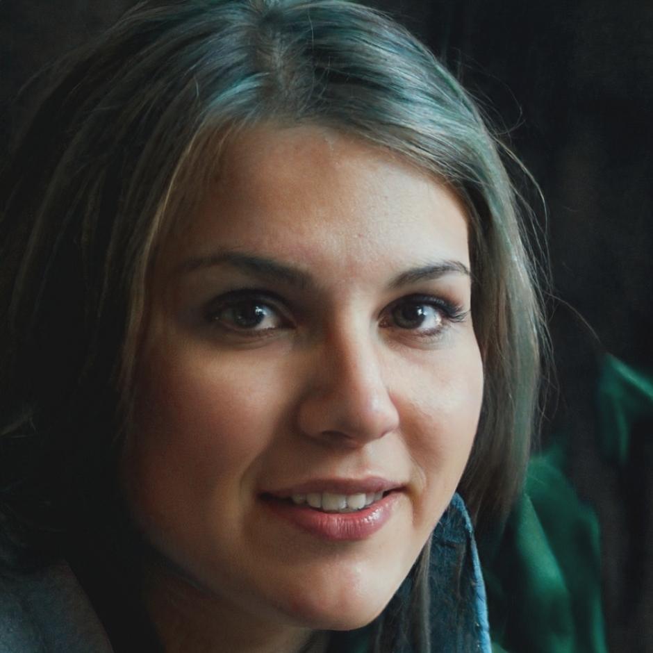 Ritratto professionale di Sara Bianchi